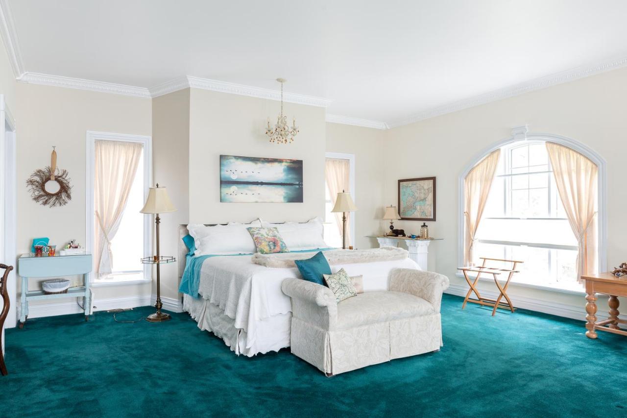 Greystone On Golden Lake Deacon Экстерьер фото