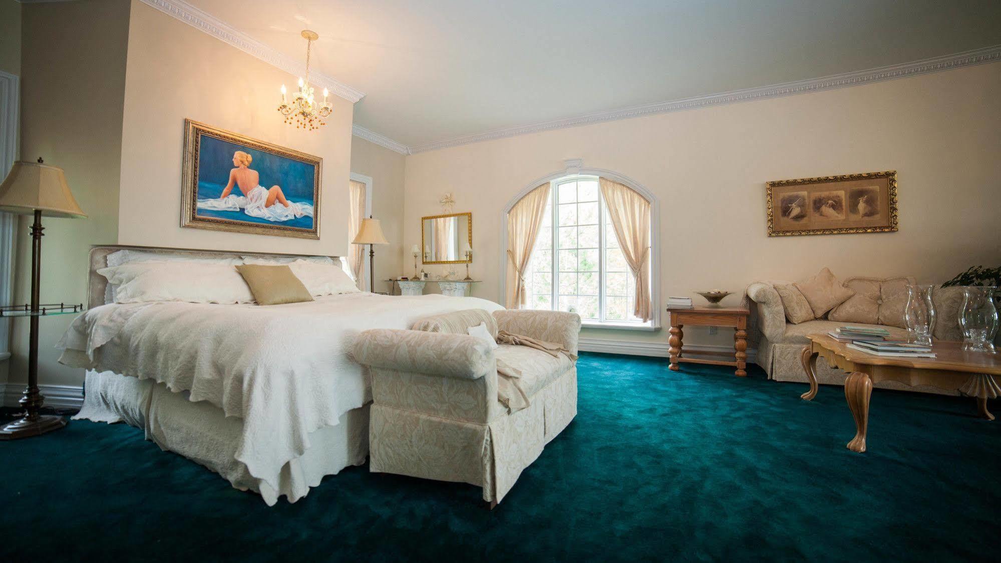 Greystone On Golden Lake Deacon Экстерьер фото