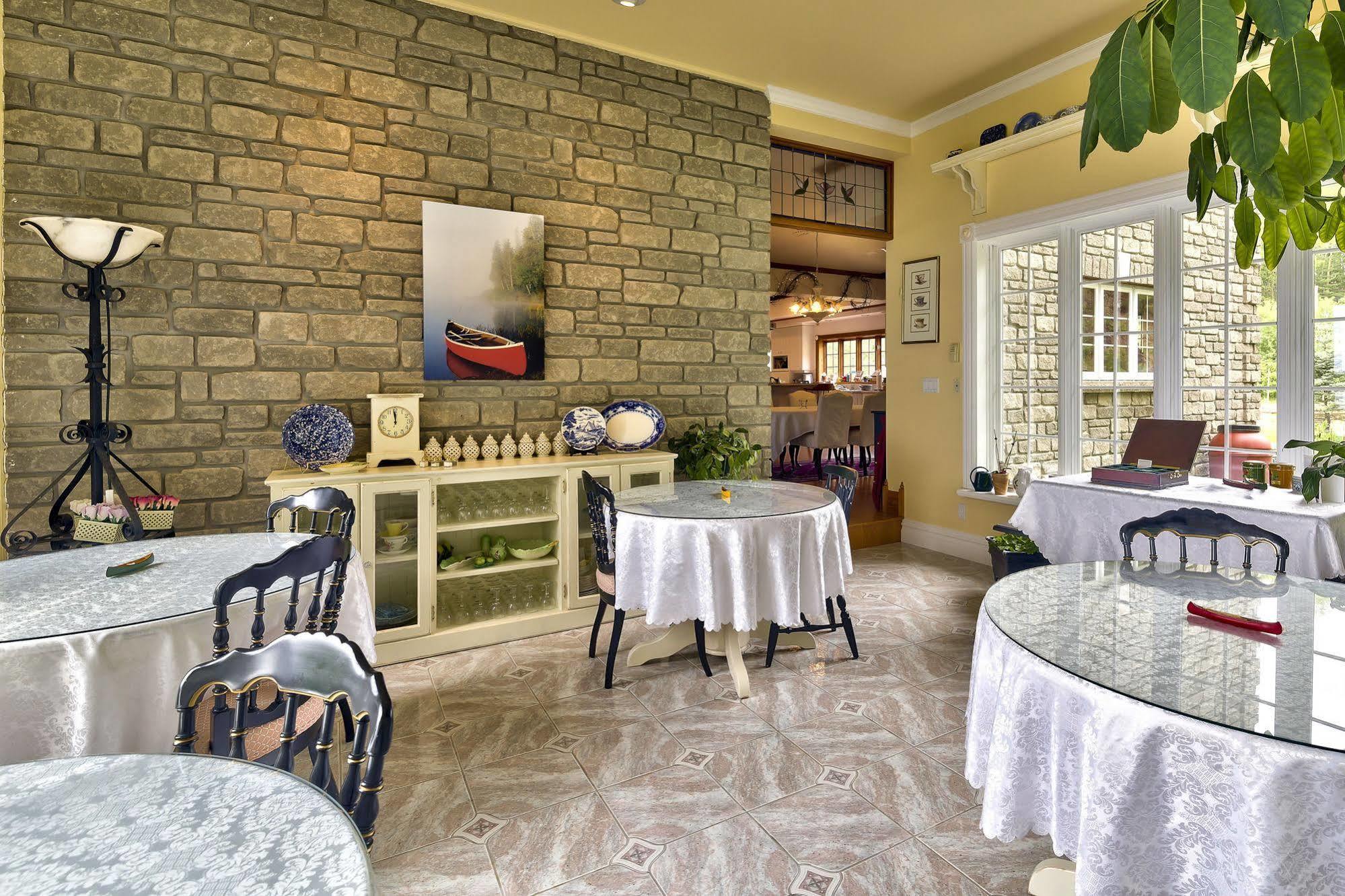 Greystone On Golden Lake Deacon Экстерьер фото